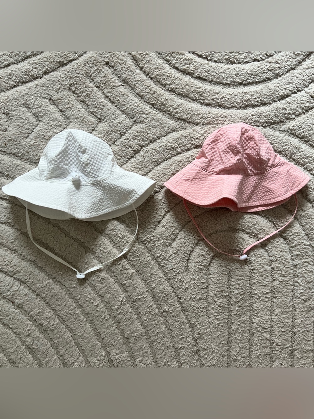 Kids Sun Bucket Hat - White and Light Pink